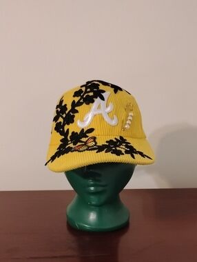 Atlanta Braves Yellow Corduroy baseball cap